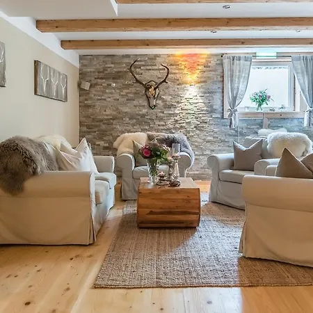 Πανσιόν Garni - Chiemsee-pension-seebruck 3*