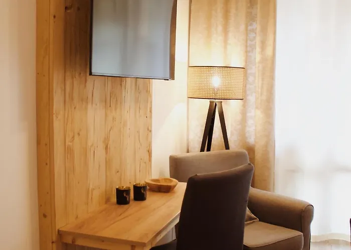 Garni - Chiemsee-pension-seebruck Гостевой дом 3*