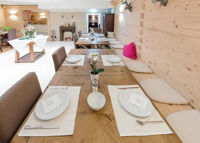Garni - Chiemsee-pension-seebruck Gæstehus 3*